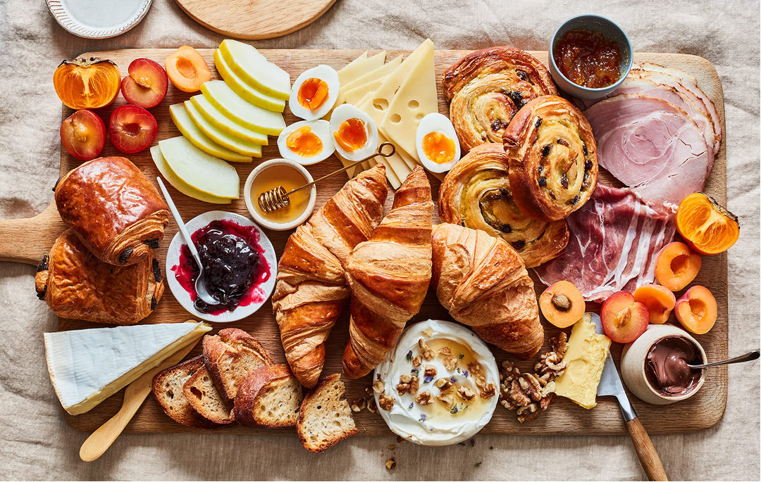 Grazing & Feasting Boards: 50 Fabulous Sharing Platters for Every Mood and Occasion