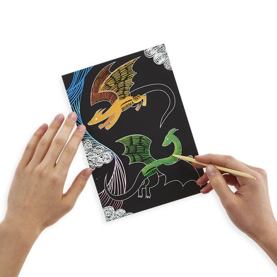 Hank & Sylvies - Fantastic Dragons Scratch & Scribble Art Kit - Ooly