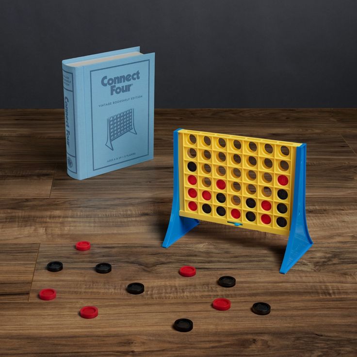 Connect Four - Vintage Bookshelf Edition - Hank & Sylvie's 