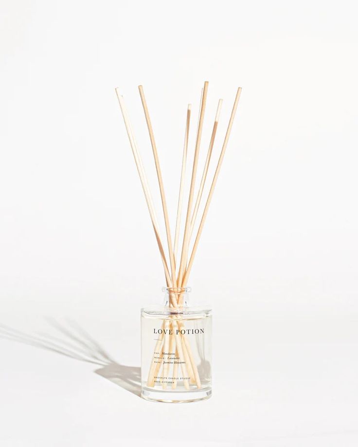 Hank & Sylvie's - Love Potion Reed Diffuser - Brooklyn Candle Studio