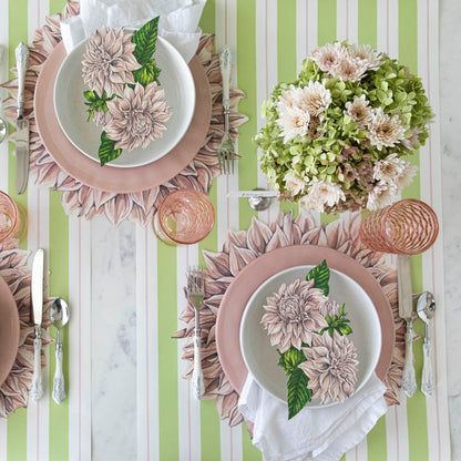 Die-cut Dahlia Paper Placemat